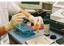 CLIN CHEM LAB MED：粪便免疫化学检测在缺铁性贫血内镜调查决策过程中的应用