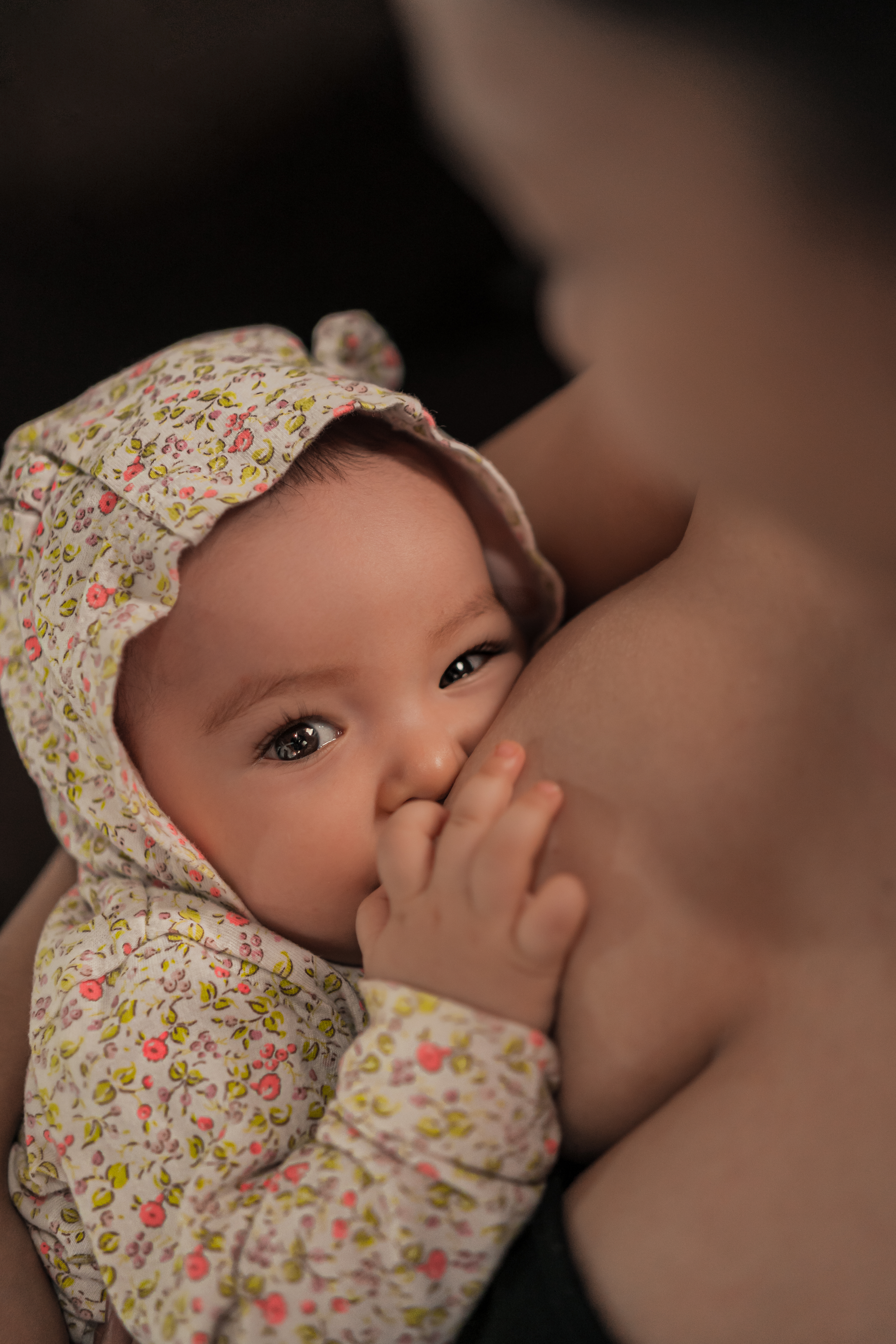 JBMR：母乳喂养可终身影响胎儿骨骼健康