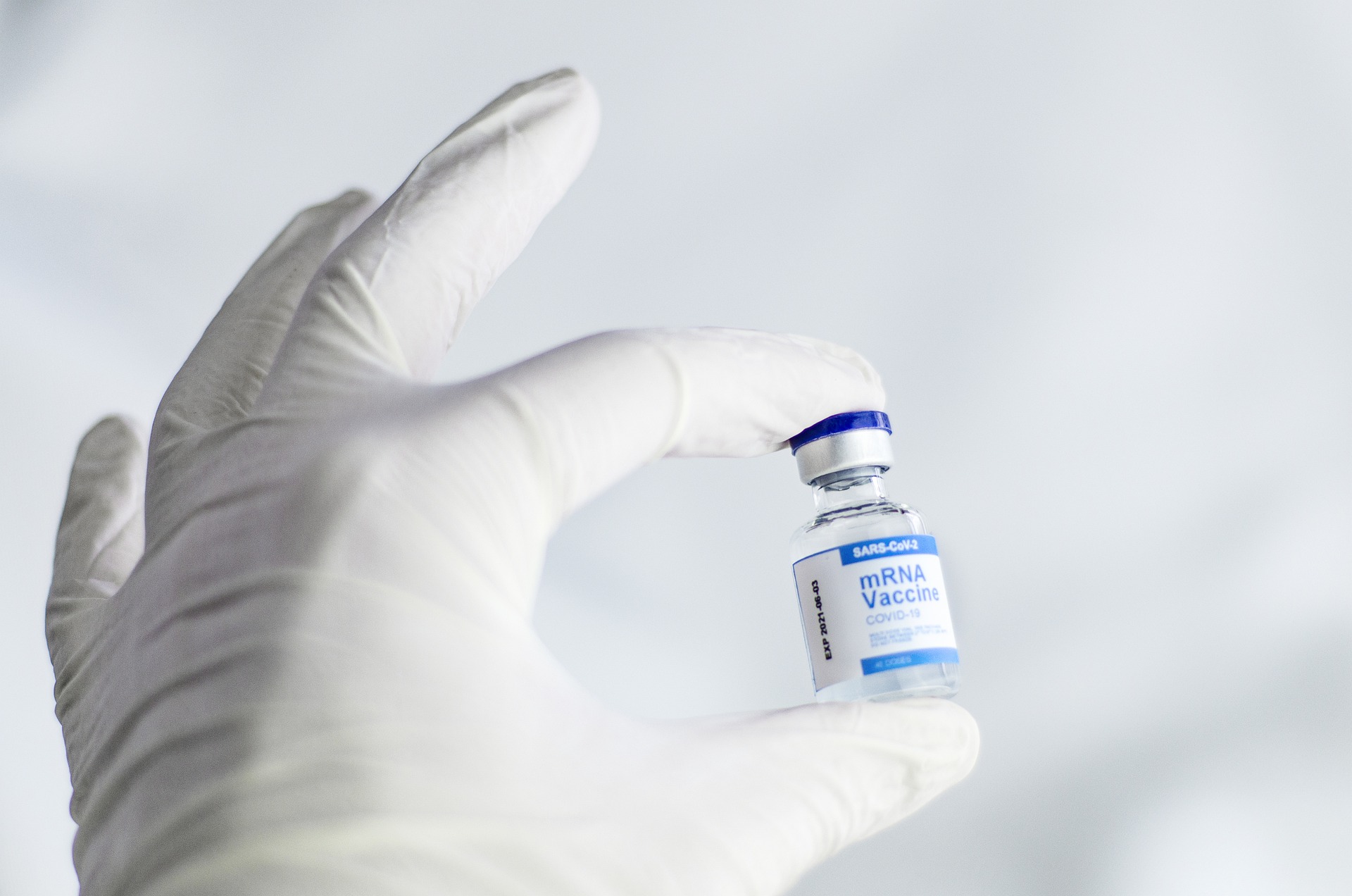 Kidney Int: 评价第3剂mRNA疫苗在接受维持性血液透析患者中的合理性、安全性和疗效