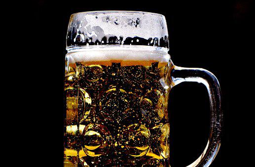 每天一杯酒，疾病绕道走？研究发现喝啤酒可降低多种疾病风险