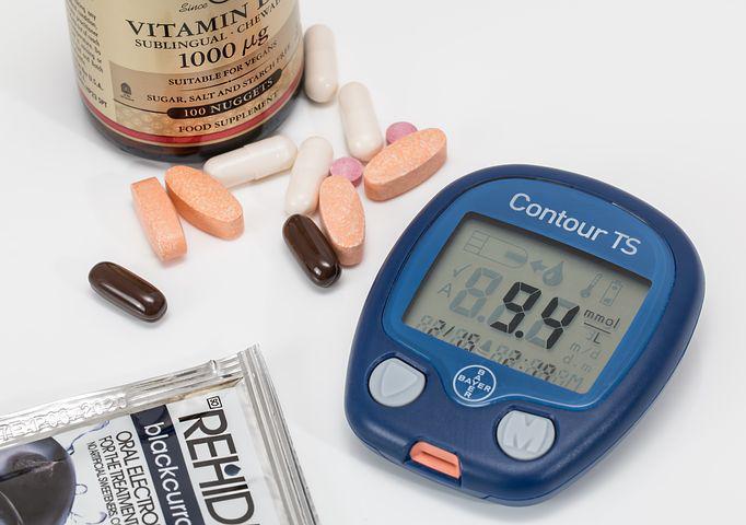 “二甲双胍+胰岛素”vs“二甲双胍+磺脲类药物”，谁的降糖疗效和心血管结局更好？