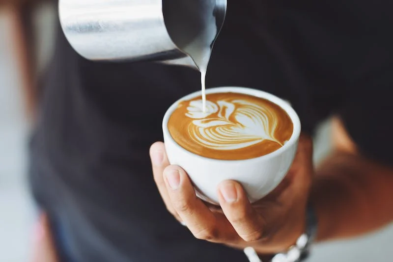 喝咖啡防新冠？4万人研究，每天至少1杯，降低感染风险