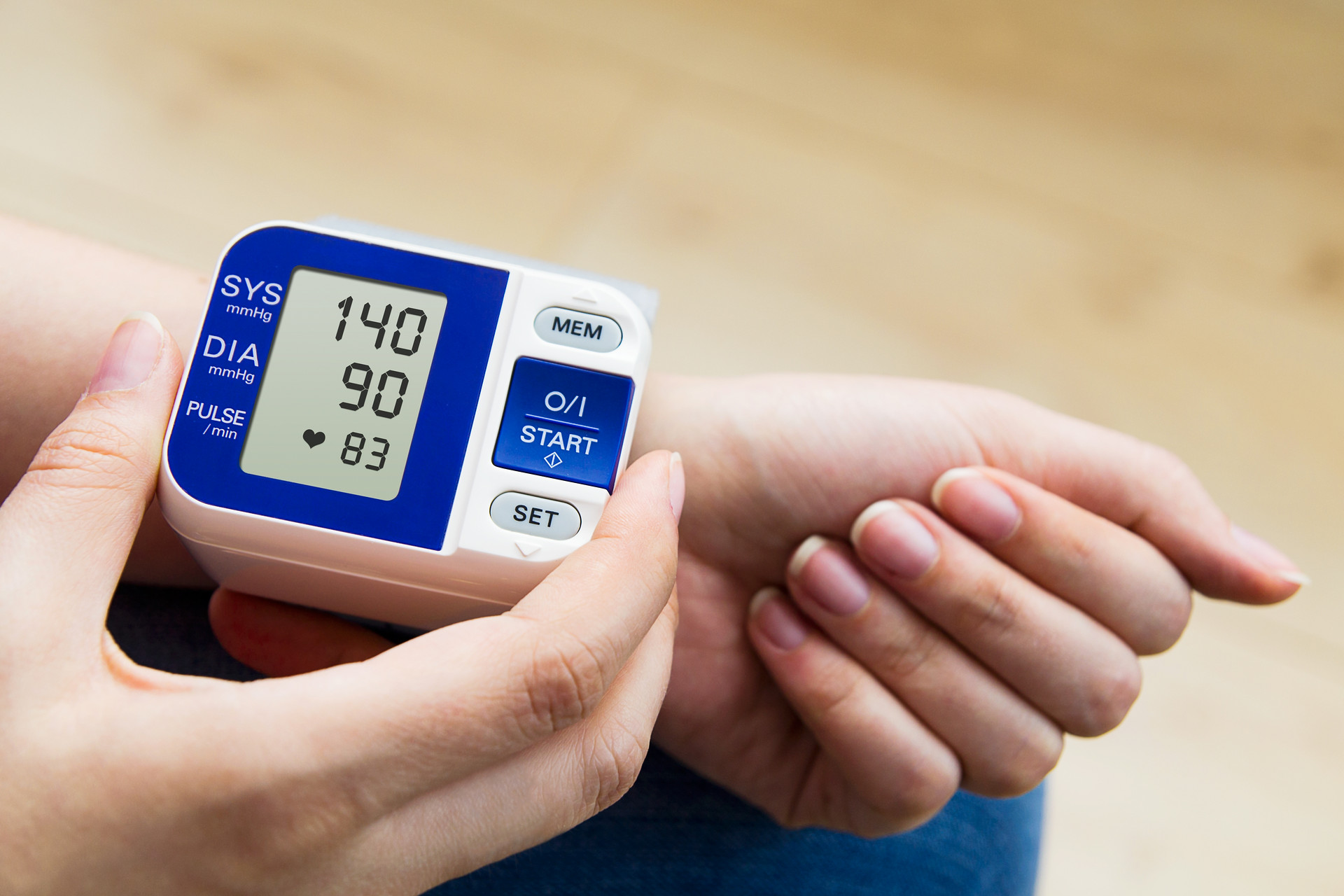Hypertension：非药物管理对美国低风险成年人1期高血压的预期影响