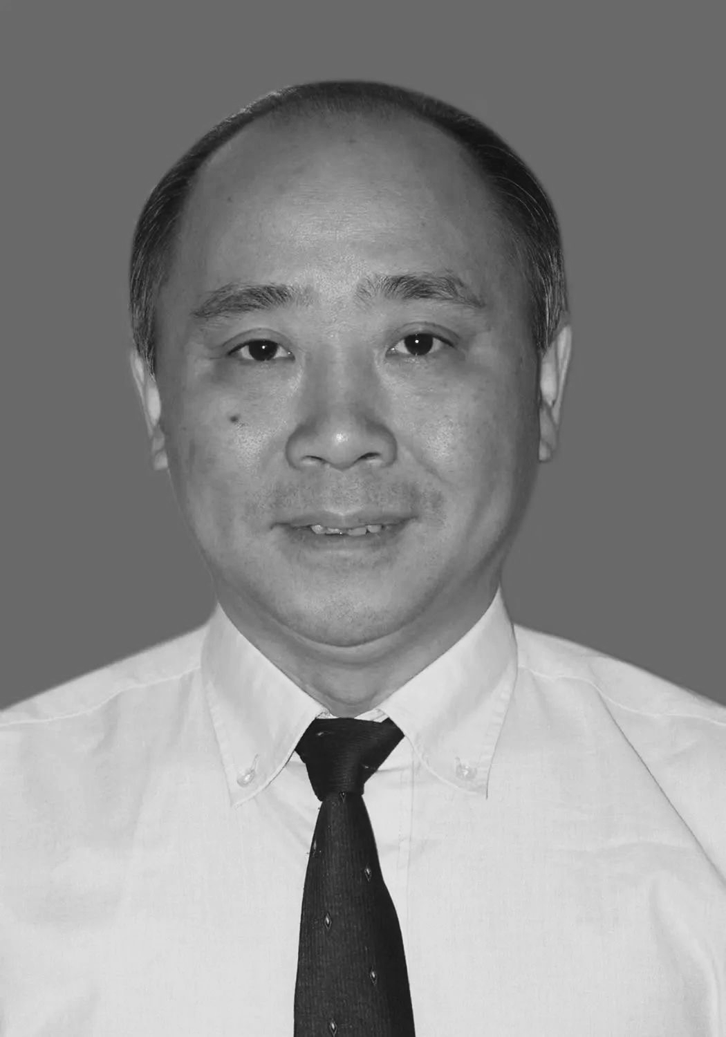 我国著名胸心血管外科专家潘铁成教授因病医治无效于武汉逝世，享年68岁