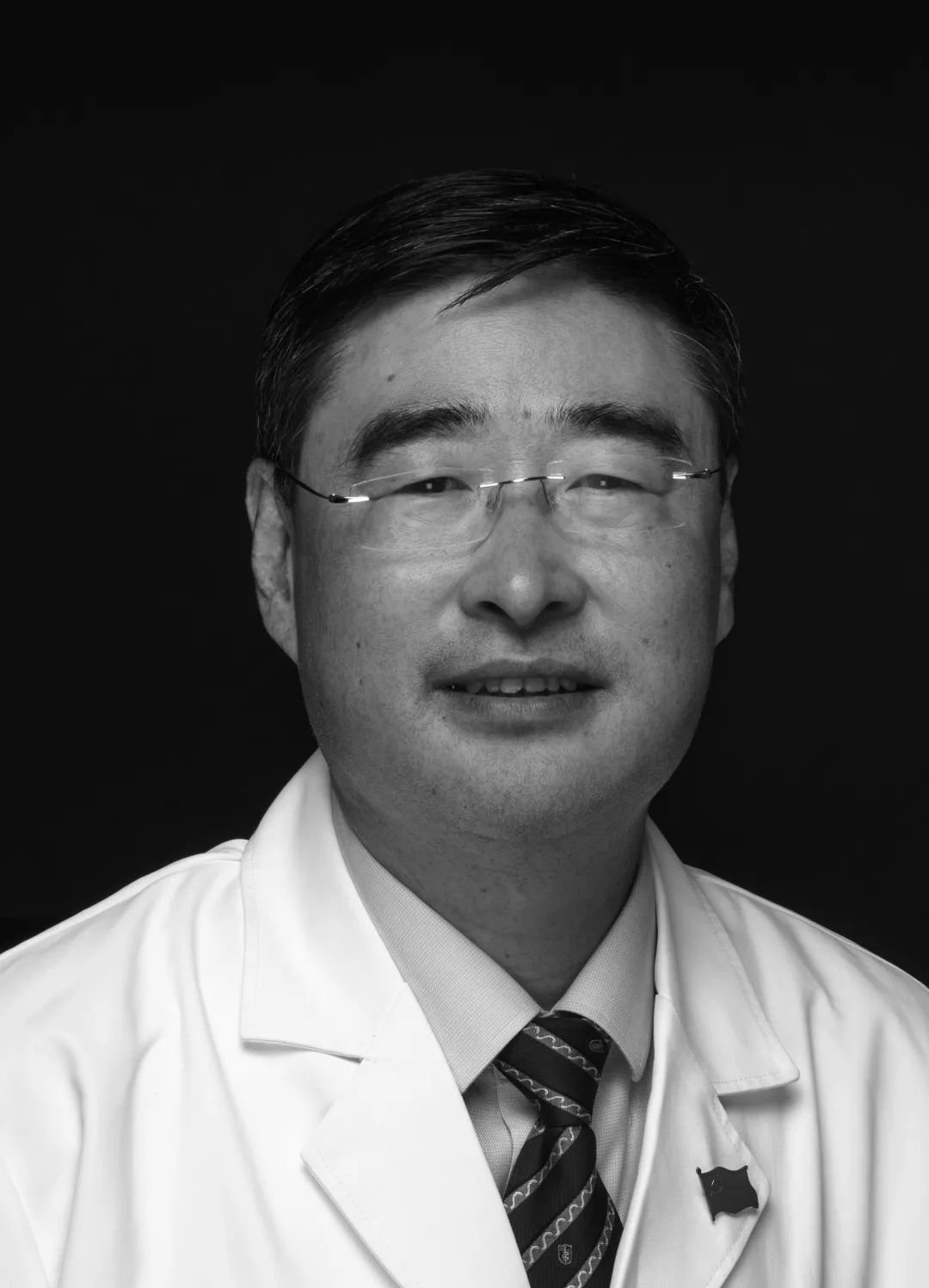 著名肝移植专家、青岛大学医疗集团副院长臧运金教授26日凌晨不幸辞世