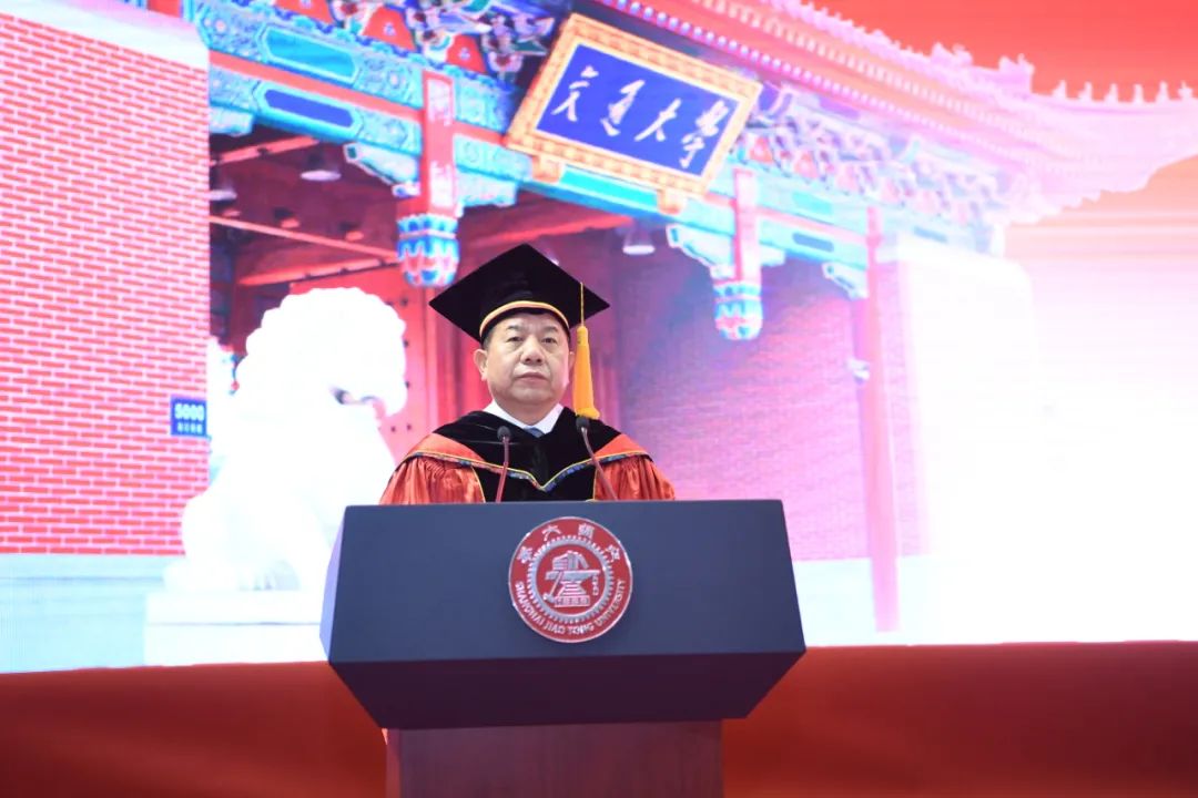上海交大林忠钦校长在2021年本科生<font color="red">毕业典礼</font>上的演讲：坚定信仰，勇往直前