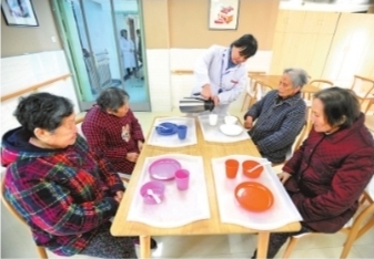 Alzheimers Dement：养老院实行<font color="red">记忆</font>护理可减低老人住院风险