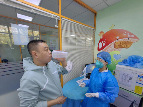 Aerogen®和康希诺生物合作开发的全球首款吸入式新冠疫苗首次在中国用于公众加强免疫