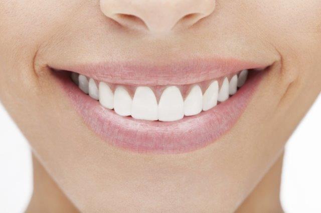 J Agr <font color="red">Food</font> Chem：蓝莓提取物可有助于控制牙龈炎症，减少抗生素的使用
