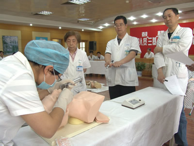 南京57家公立医院明日启动医改 诊察费手术费上涨