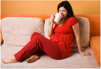 Am J Epidemiol：孕期适量摄入咖啡因并不影响胎儿智商，但不宜过多