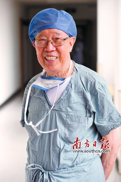 "中国肝胆外科之父"<font color="red">吴孟超</font>：医学是温暖心灵的科学