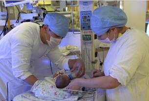 庄建等完成国内首例产时子宫外胎儿心脏外科救治手术