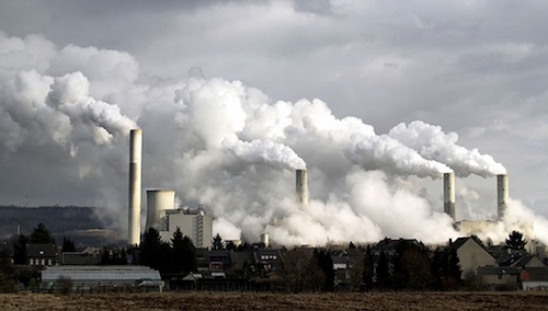 世卫报告：空气污染导致每年全球550万人早亡
