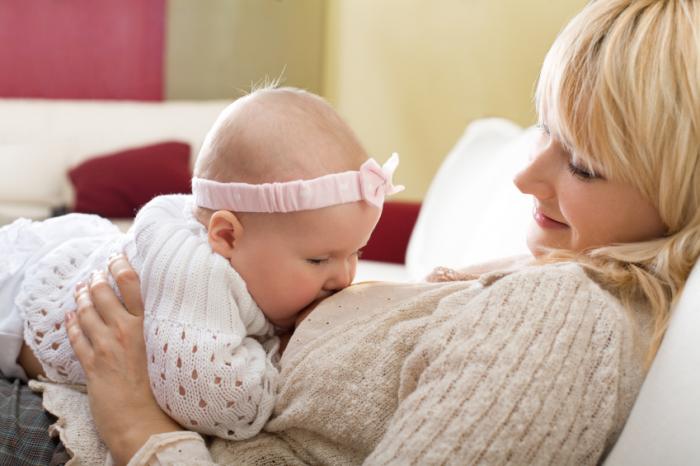母乳喂养可促进婴儿肠道菌群的生长发育