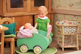 Lancet：模拟养育玩具娃娃并不能预防青少年怀孕