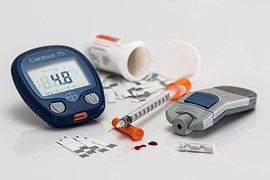 Diabet Med：2型糖尿病患者血糖控制情况对各种感染的发生有何影响？