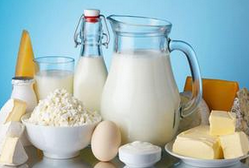 Am J Clin Nutr：全脂牛奶可以提高维生素D水平、降低BMI