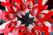 时隔7年，首个被证实有效的<font color="red">艾滋病疫苗</font>再次启程！