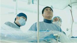 葛均波院士于上海德达医院开展冠心病介入手术网上直播