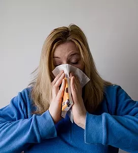 Int J Clin Pract：布洛芬/伪麻黄碱治疗普通感冒 这些影响因素要注意！