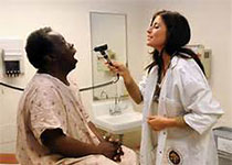 Clin Oral Investig：口腔护理计划对护理人员提高口腔保健知识和态度的作用：一项非随机干预试验