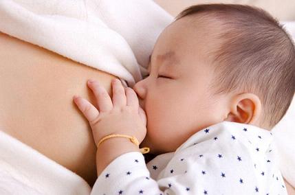 JAHA：近30万中国女性调研数据揭示：母乳喂养降低<font color="red">宝</font><font color="red">妈</font>心脏病风险！