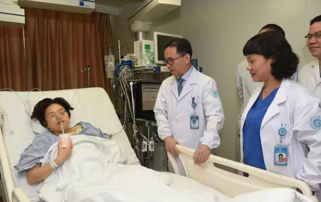 浙大一院完成省内首例离体肝切除联合自体肝移植手术