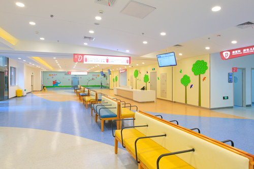 <font color="red">空间</font>精＋装饰美 上海市儿童医院给患儿一个乐园
