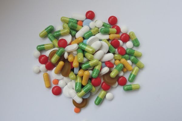 刘沛：修订《药品管理法》 建立全新药品监管制度