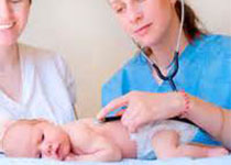 超早早产儿一年增加近三倍 救治护理难如“闯关”