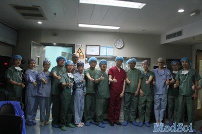 中国首例可回收经导管主动脉瓣膜临床应用成功