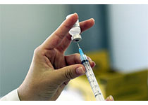 <font color="red">因</font>拒绝接种流感疫苗，美国一医疗机构解雇50多名员工