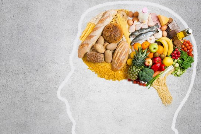 Nutr Neurosci：哪些食物有利于心理健康？这取决于你的年龄