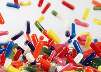 首批17个品规通过仿制药一致性评价 正在推进纳入医保减轻用药负担