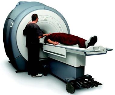 DCR ：直肠内超声，MRI和粘膜完整性可以预测术前放化疗后中低位直肠癌的治疗反应