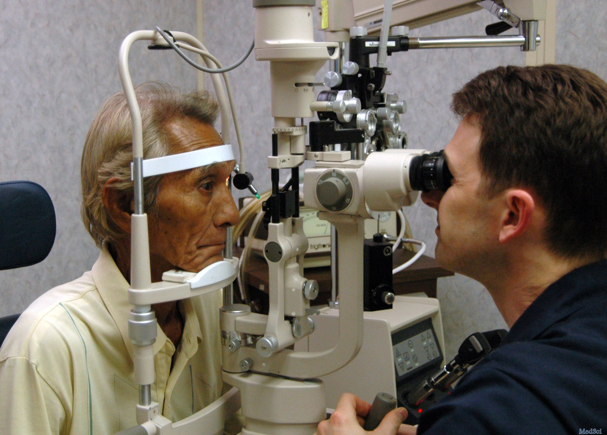 J Glaucoma：视神经鞘开窗术可以有效治疗小梁切除术后出现的视神经乳头<font color="red">水肿</font>