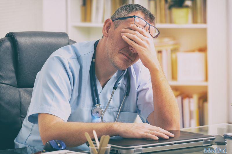 JAMA：45%的美国住院实习医生感到倦怠，14%后悔从医